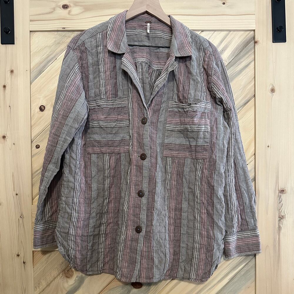 Large Free People button down cotton top with a crinkle texture